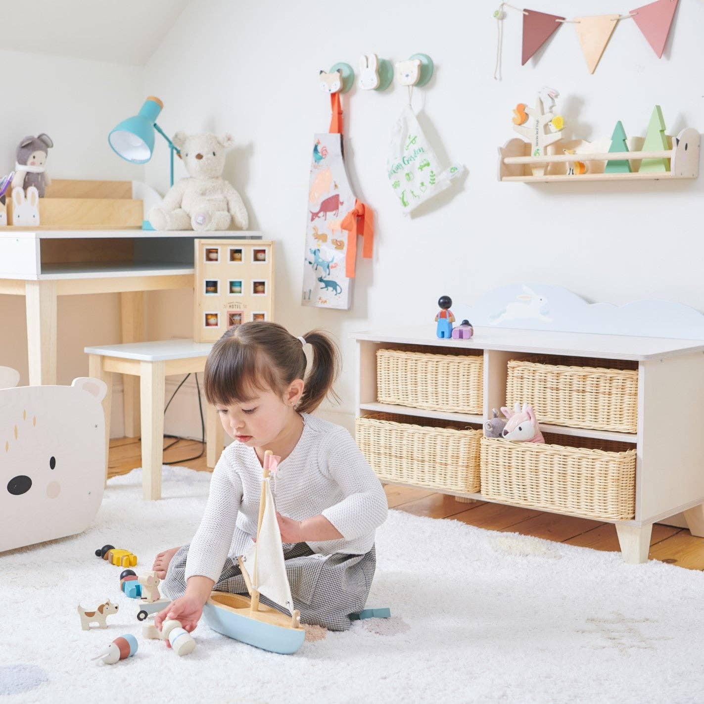 ThreadBear Design UK/EU - Wholesale Bedroom Furniture - Bunny Storage Unit2