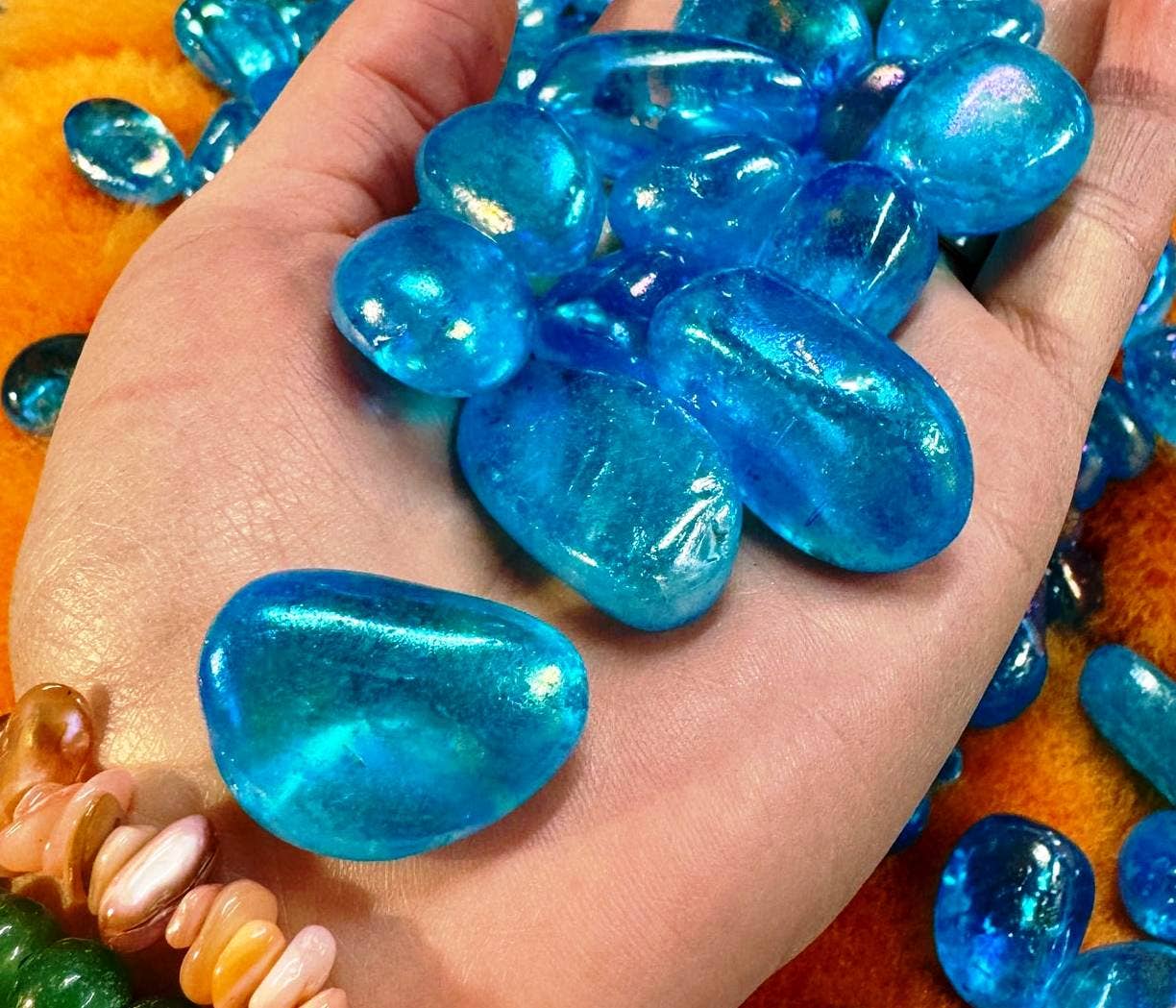 Elf Kendal Hippies – wholesale Andlig sten/kristall – Mermaid Aura kvarts trumlad 1,5-2,5 cm anständig storlek trumlade stenar UK2