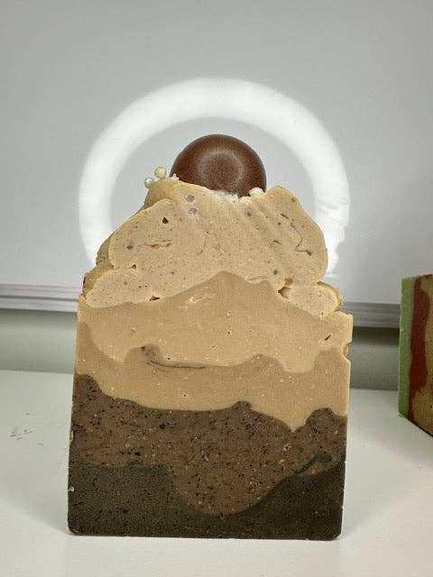 Heir Soapery - Wholesale Bar Soap - Beer & Bourbon Cold-Processed Bar Soap0