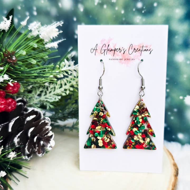 Rød, Grøn, Guld Mix Juletræ Akryl Øreringe for engroshandel hos A Glamper's Creations LLC