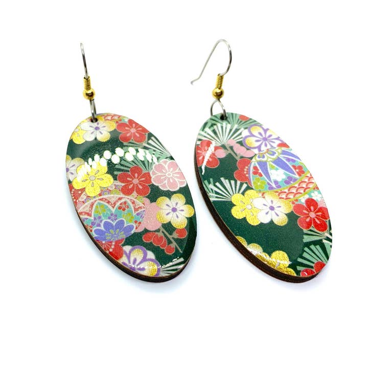 Prettykiku – Engroshandel Hængeøreringe og creoløreringe – Sort japansk Kimono ovale øreringe1