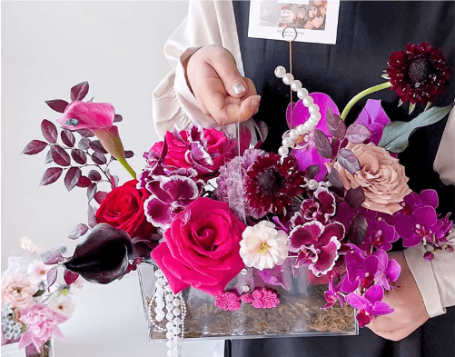 Elegant Design Supply – wholesale Gift box – Clear Acrylic Flower Display Gift Basket3