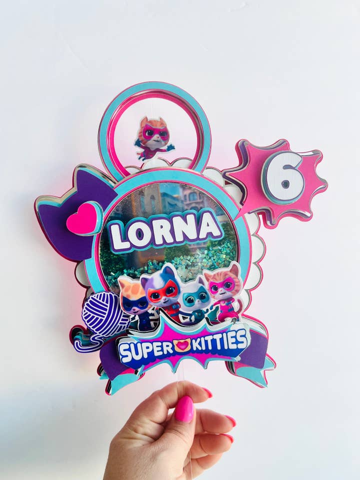 Décoration de Gâteau Super Minous pour la vente par Scarlet Paperie