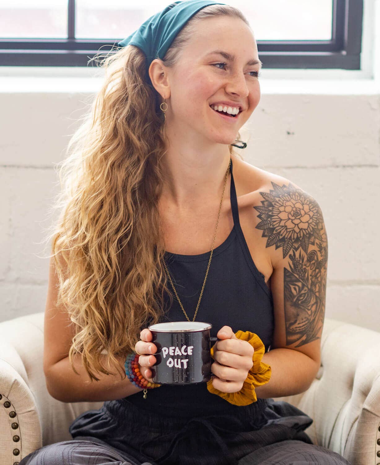 Soul Flower - Vendita all'ingrosso Tazza - Tazza da campeggio smaltata Peace Out Raccoon1