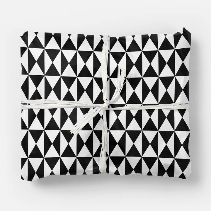 The Design Craft - Wholesale Flat Wrap - Black and White Geo Shapes Gift Wrap0