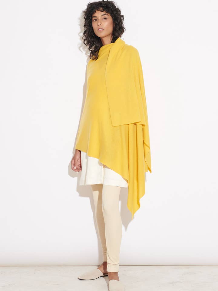 Involucro da viaggio oversize in cashmere - Lemon per la vendita all'ingrosso da parte di CASHMERISM