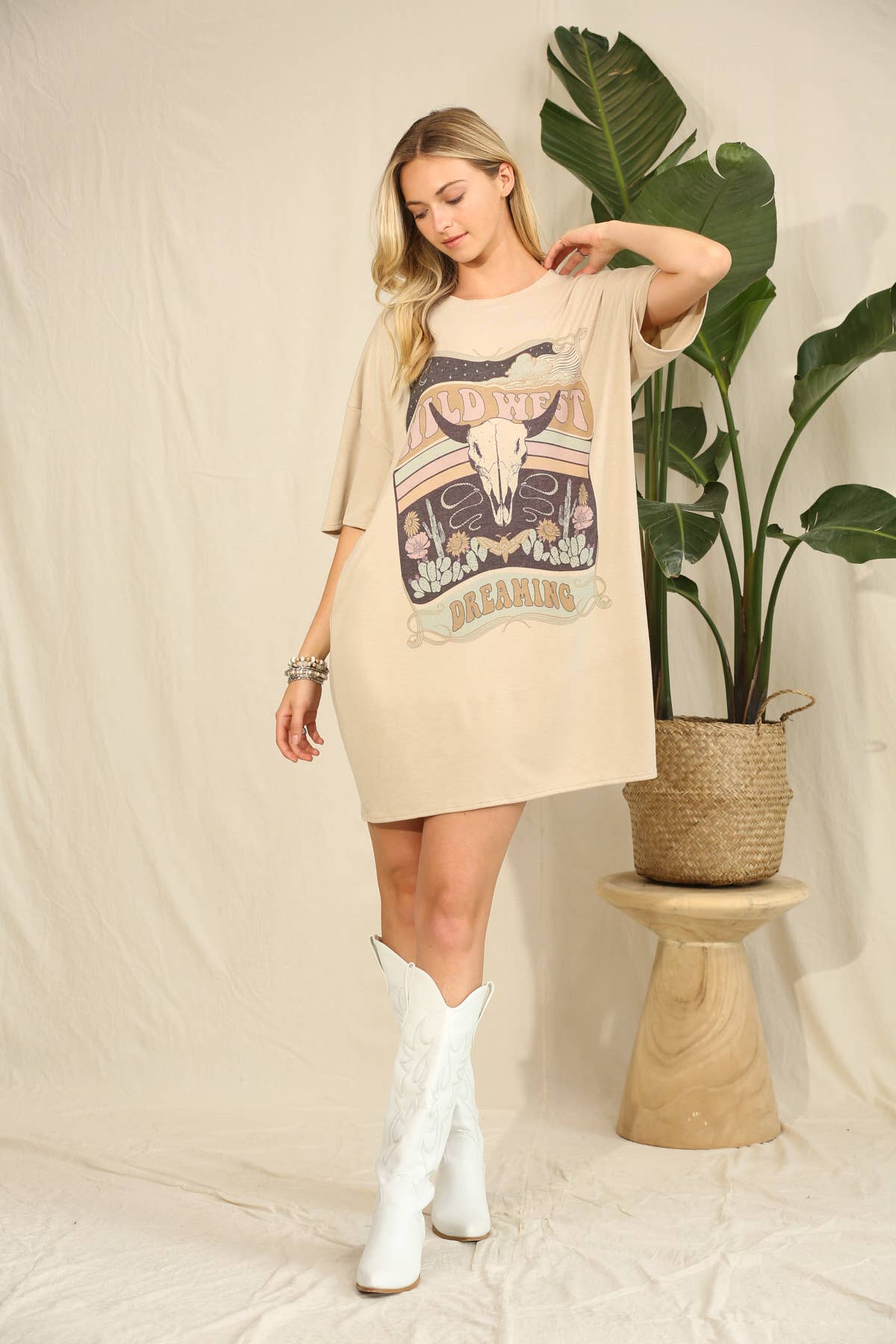 Avery - Vente Robe – femme - ROBE-T-SHIRT À MOTIF WESTERN LONGHORN AV1202-VERONICA7