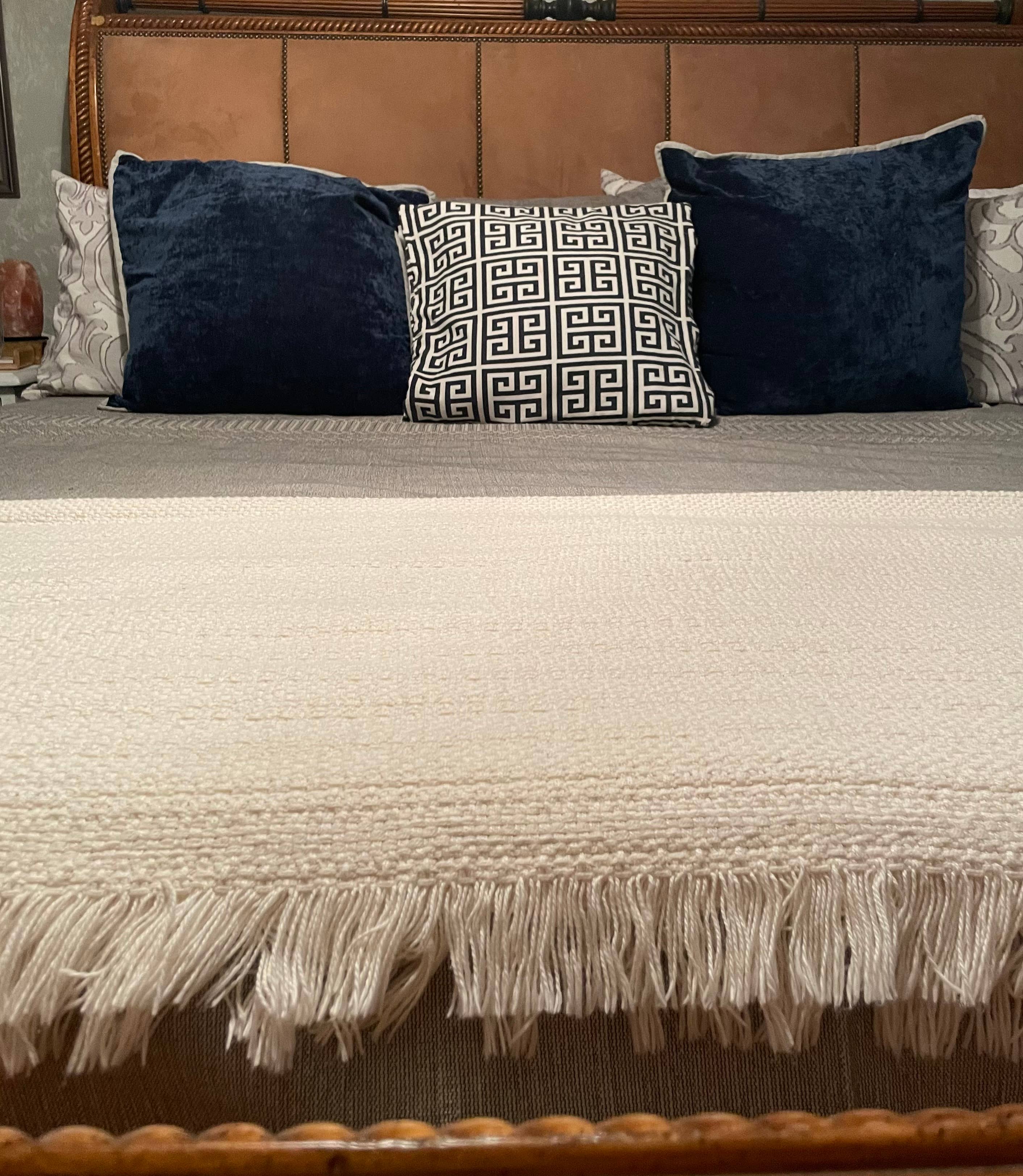 Country Cottons - Wholesale Throw Blanket - 100% Cotton Throw Blankets – 50″ x 60″8