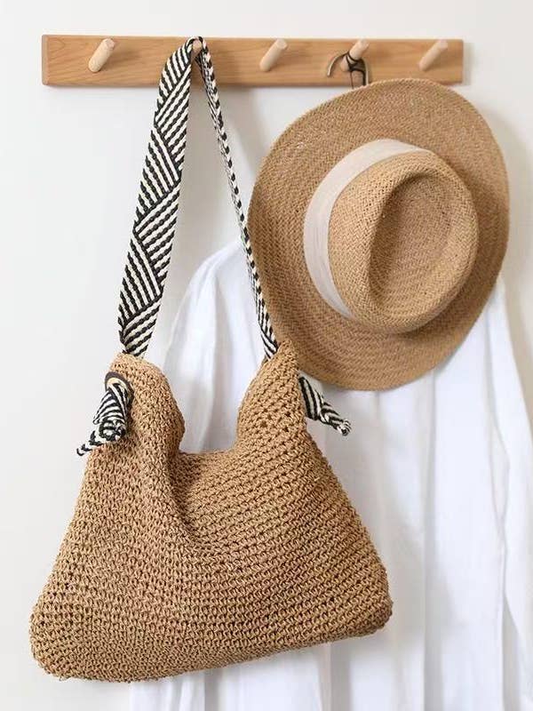 Vævet taske med mønstret båndskulderrem for engroshandel hos Miss Sparkling