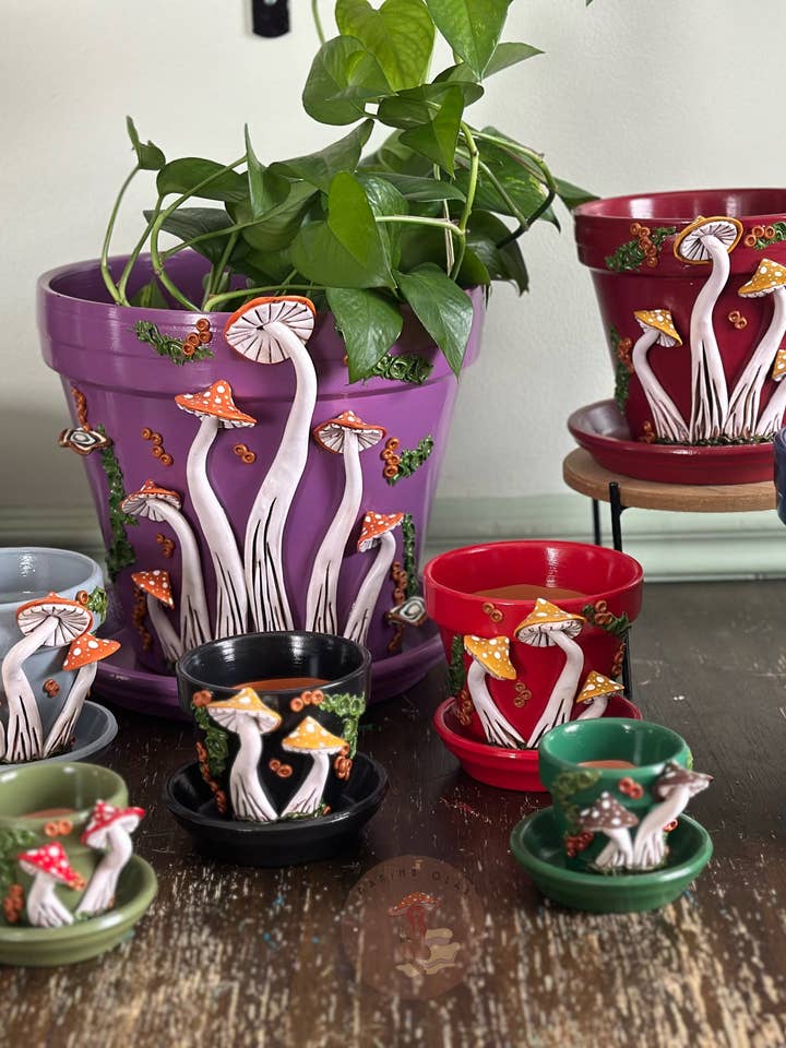 Add-on Clay Saucer plate for all Plant pots for wholesale by Making Olás