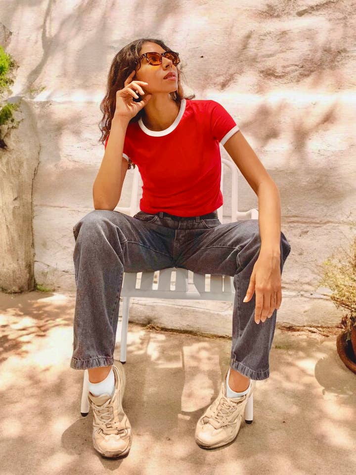 Artree – wholesale T-shirt - Barn – Ringer-T-shirt Blankt Röd Vit Tonårsflickor Figursydd Topp2