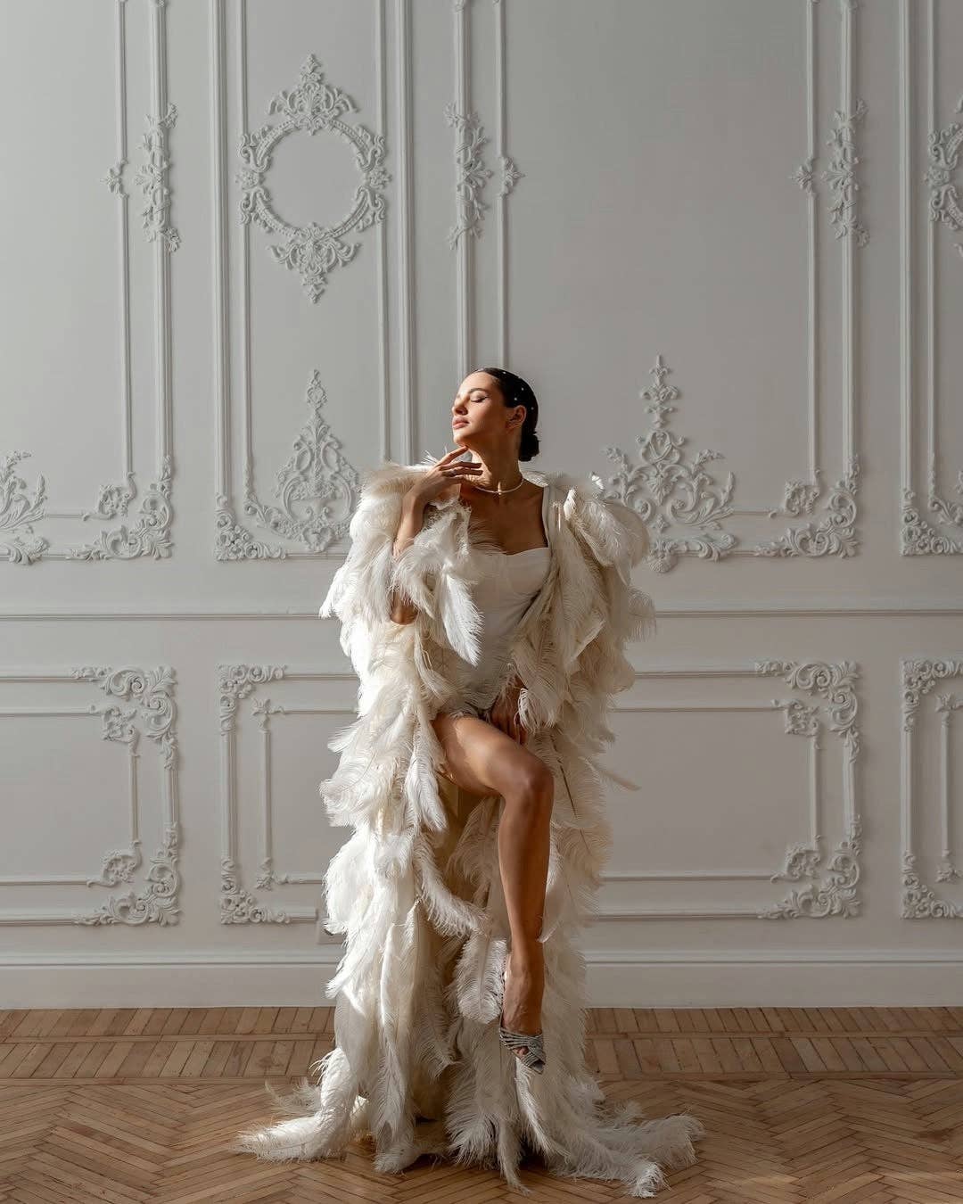 inna elsie - Wholesale Robe - Women's - JENA Couture Luxury Robe with Feathers