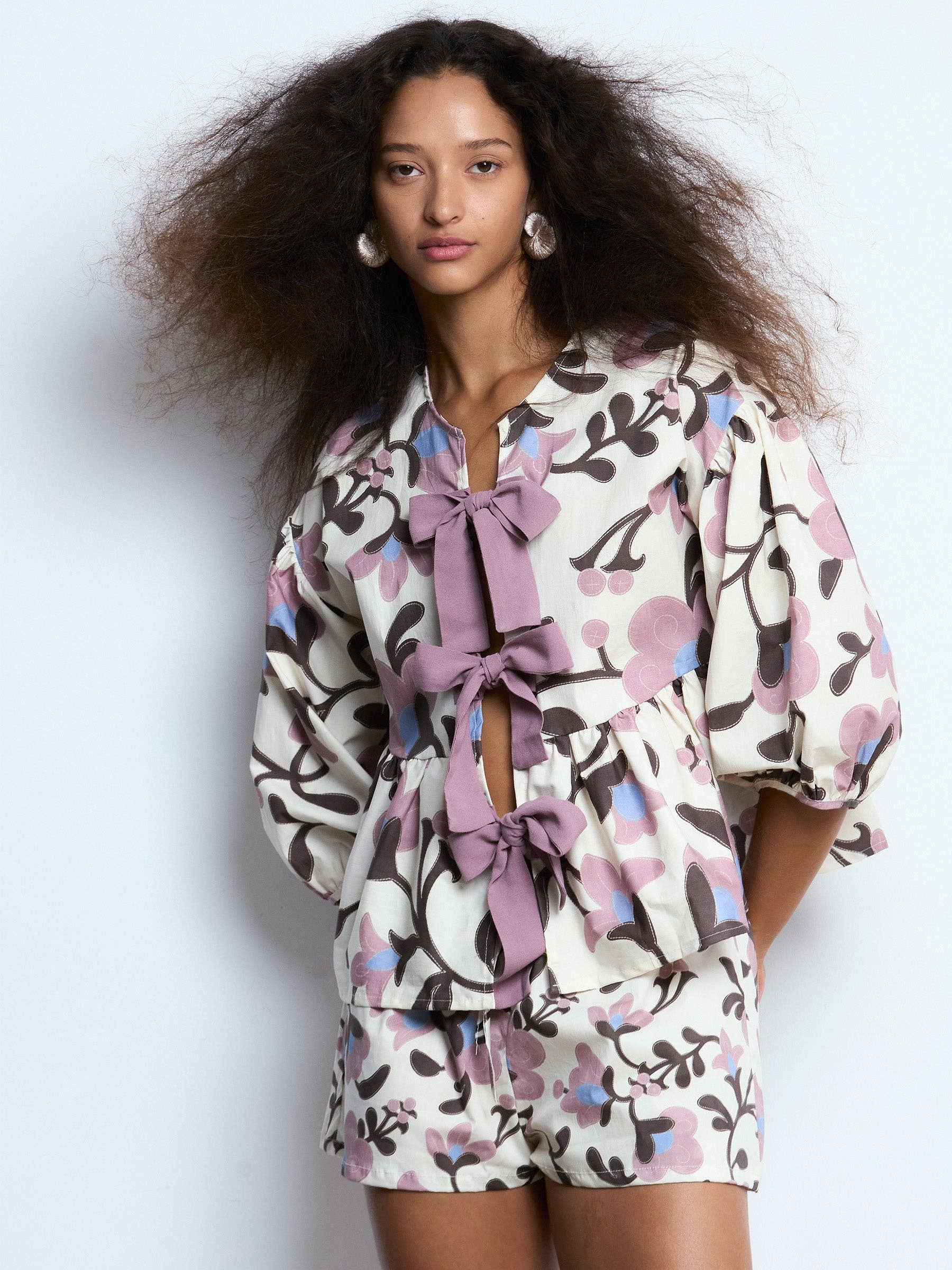 CARMEN SAYS - Wholesale Blouse - Dames - Bloemenprint Top met Bloemengeest6