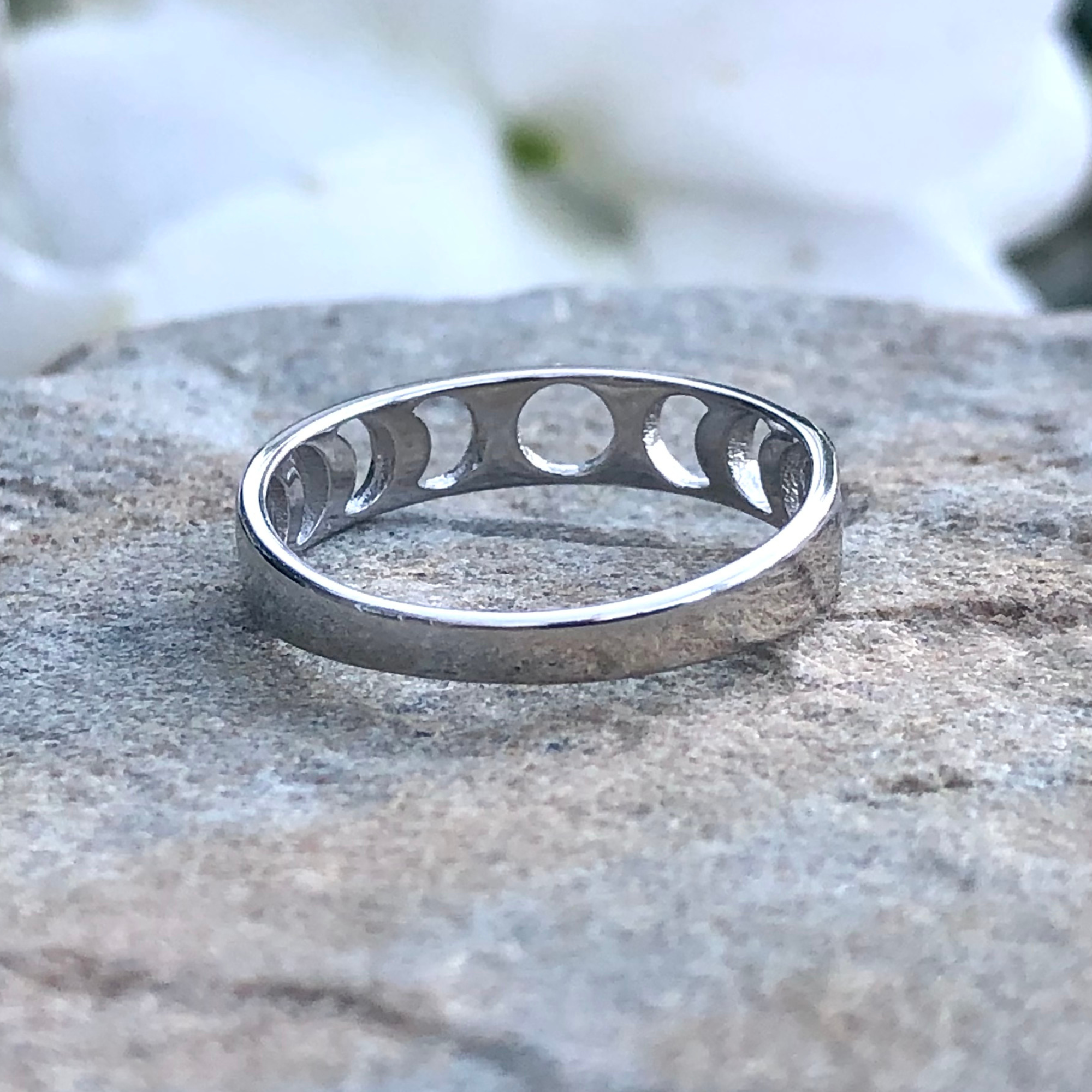 Moonrise Jewelry - Vente Anneau/bague à empiler - Bague découpée R-6 Moon Phase6