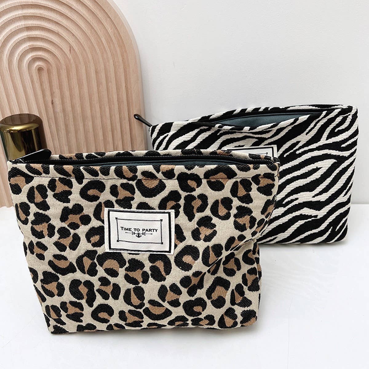 ACCITY - Wholesale Makeup/Cosmetic Bag - LEOPARD LARGE CAPACITY MAKEUP BAG STORAGE BAG_CWAB12275