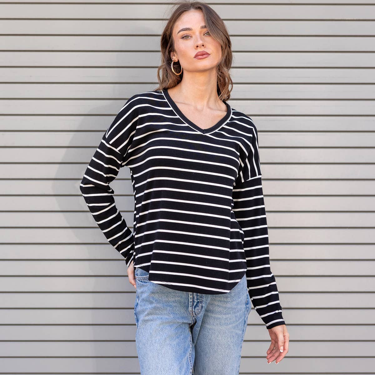 Les Amis - Wholesale Knit Top - Women's - Striped V-Neck Knit Top15