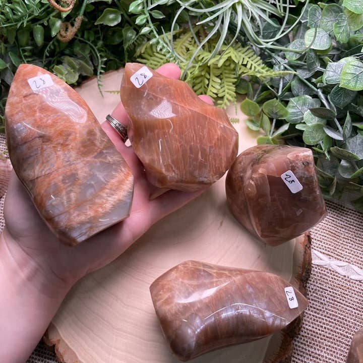 Copper Ashes - Wholesale Spiritual Stone/Crystal - Peach Moonstone Flame39