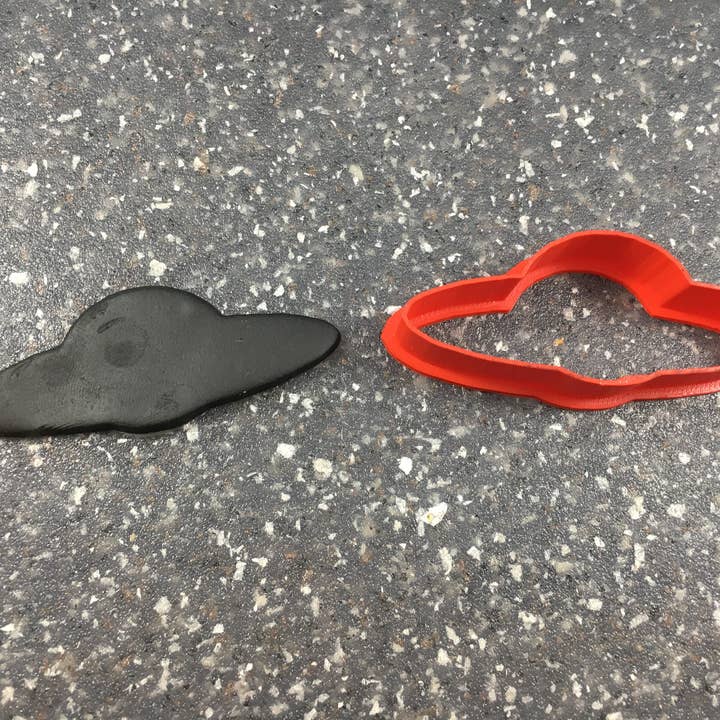 Ufo Cookie Cutter for wholesale by CookieCutterSupply