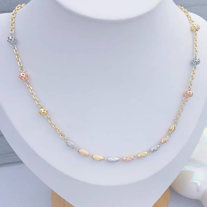 Cadena 3 Oros for wholesale by Angelica Arteaga