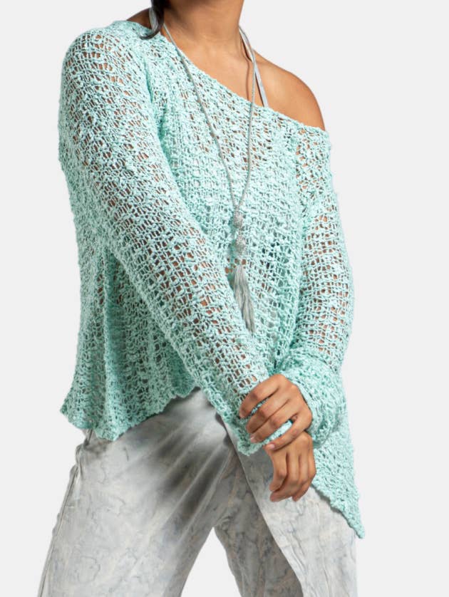 Hands To Hearts - Wholesale Tunic - Women's - Crocheted Long Sleeve Soul Warmer34