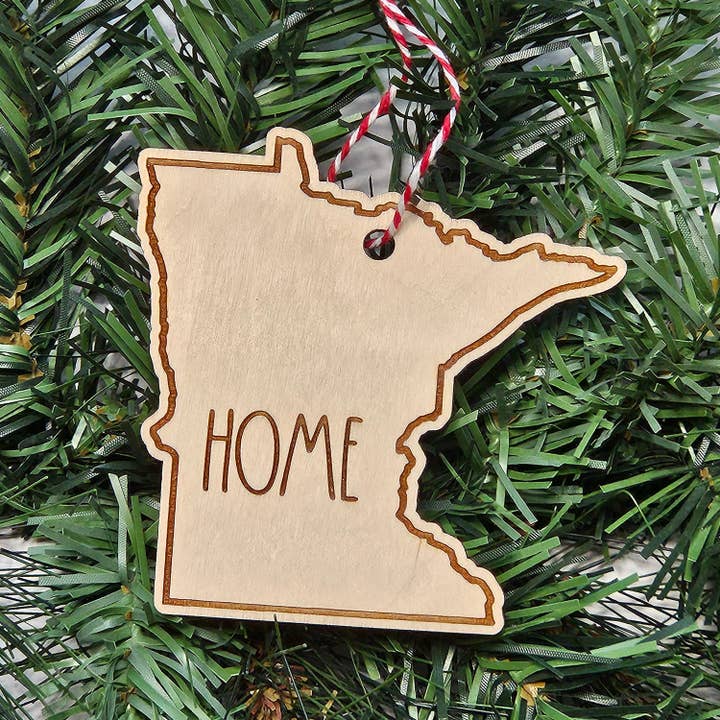 Minnesota Engraved Wood Christmas Ornament for wholesale by The Trendy Traveler
