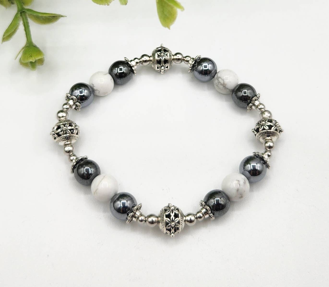 Meraki Gemstones - Wholesale Beaded Bracelet - PAIN RELIEF - White Howlite/Hematite/Terahertz Bracelet 7.5"5