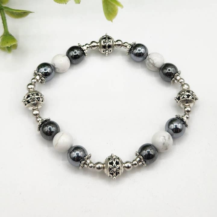 Meraki Gemstones - Wholesale Beaded Bracelet - PAIN RELIEF - White Howlite/Hematite/Terahertz Bracelet 7.5"5