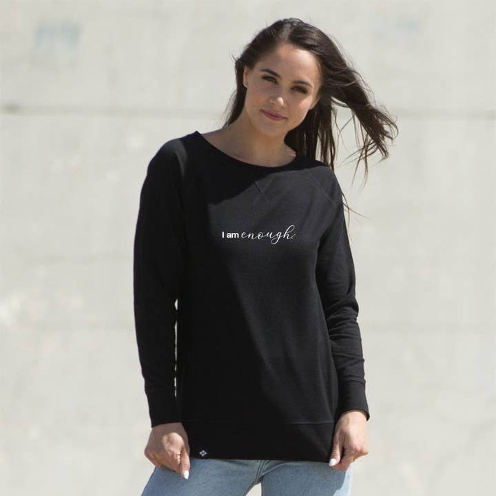 Maglione girocollo da donna a maniche lunghe I Am Enough per la vendita all'ingrosso da parte di The I Am Label
