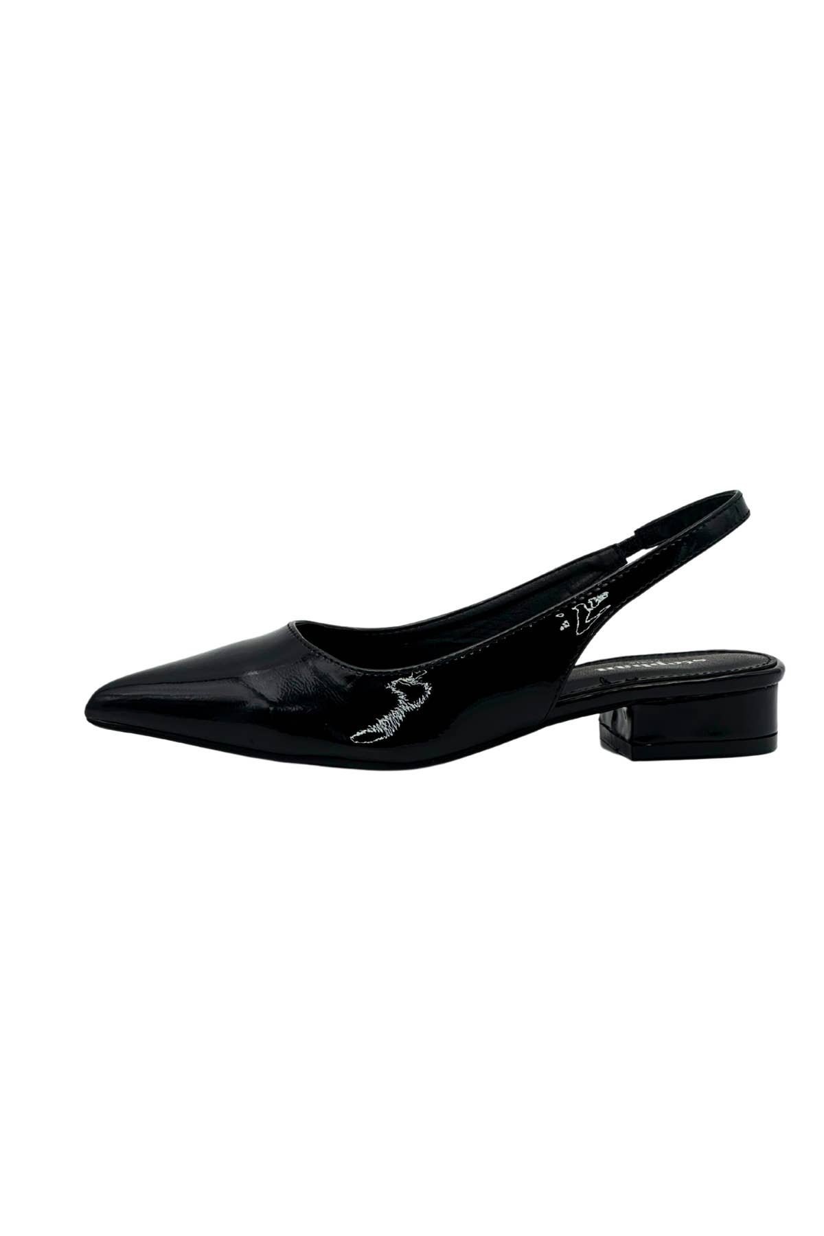 Red UC-170 slingback ballet flats for wholesale on Faire4