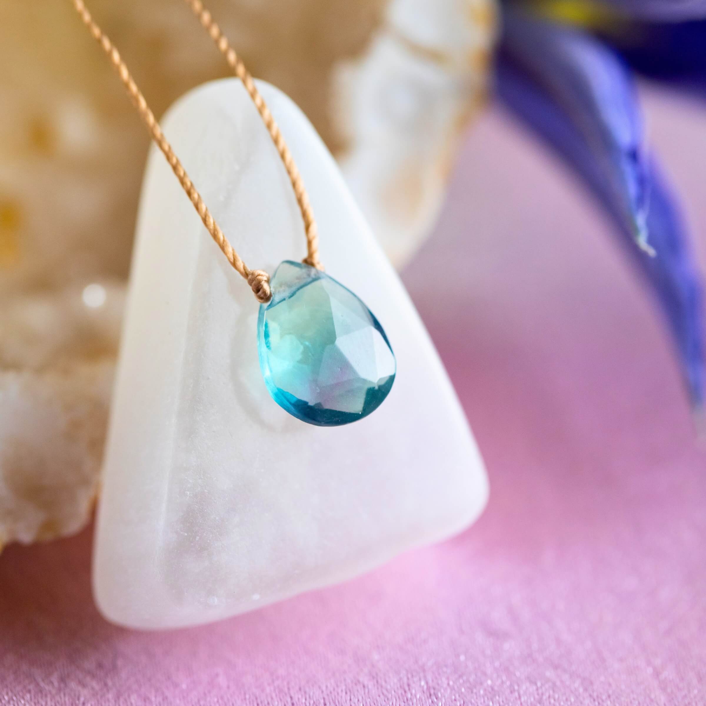 SoulKu - Vente Colliers à pendentif - Collier Luxe en Fluorite pour la Magie1