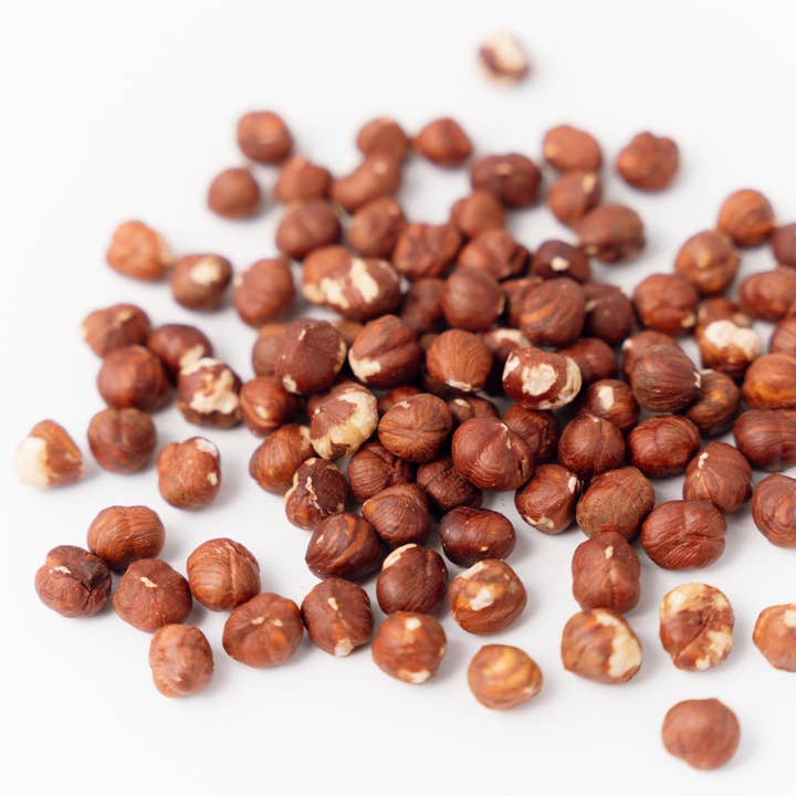 Agnellini Int Srl - Wholesale Nuts - 100% Italian natural shelled hazelnuts 1.5 kg1