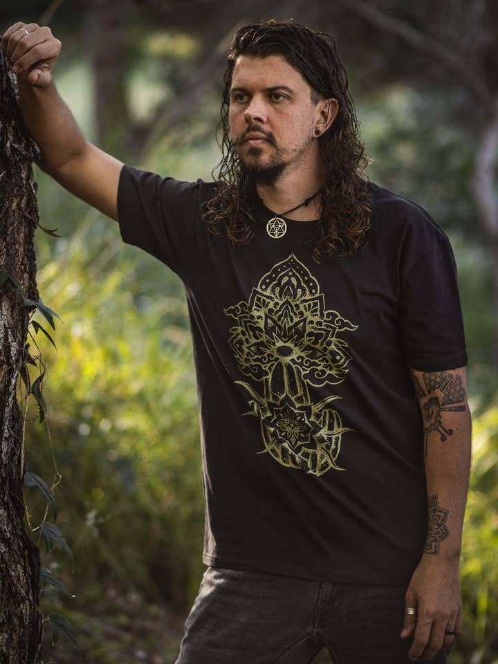 Art of Zig - Wholesale Screen printed t-shirt – unisex - Wachuma Skies Coal Staple T-shirt3