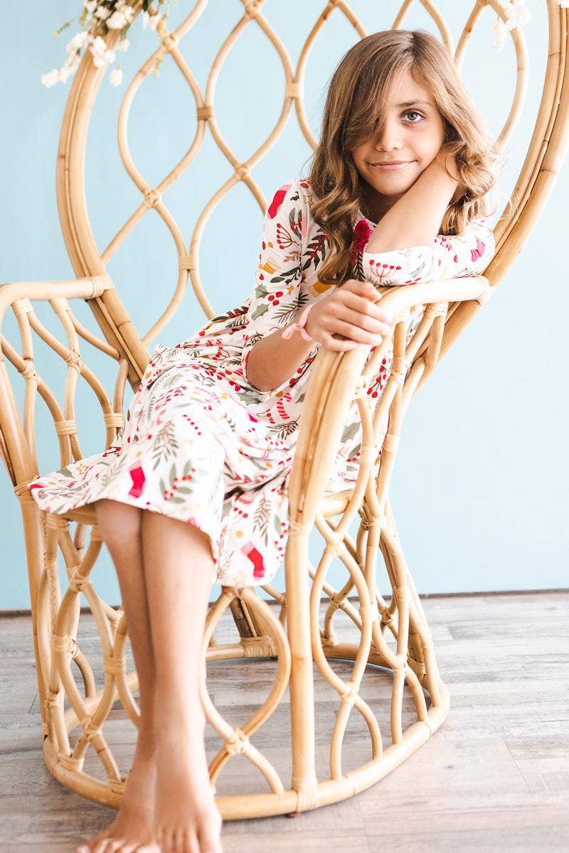 Mila & Rose - Wholesale Dress - Kids - Holly Jolly Christmas 3/4 Sleeve Pocket Twirl Dress6