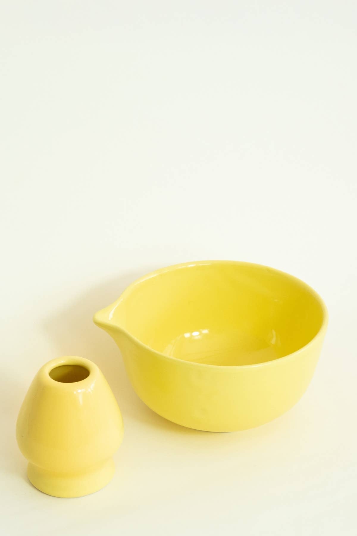 Beige & Stone – Tigela por atacado – Conjunto artesanal de tigela para matchá e suporte para batedor em cerâmica0