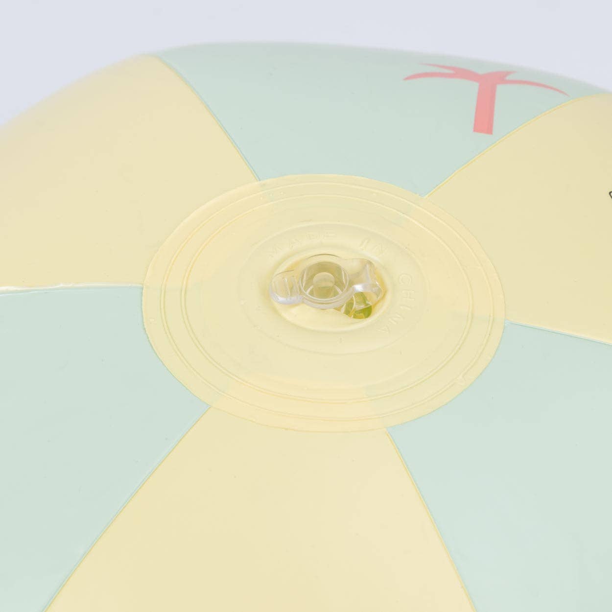 Flamingueo - Wholesale Beach Accessories - Green printed JUNGLE ball2