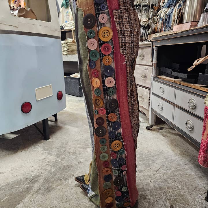A Rare Bird Shop - Wholesale Jeans - Women's - Bust Your Button Jeans 6