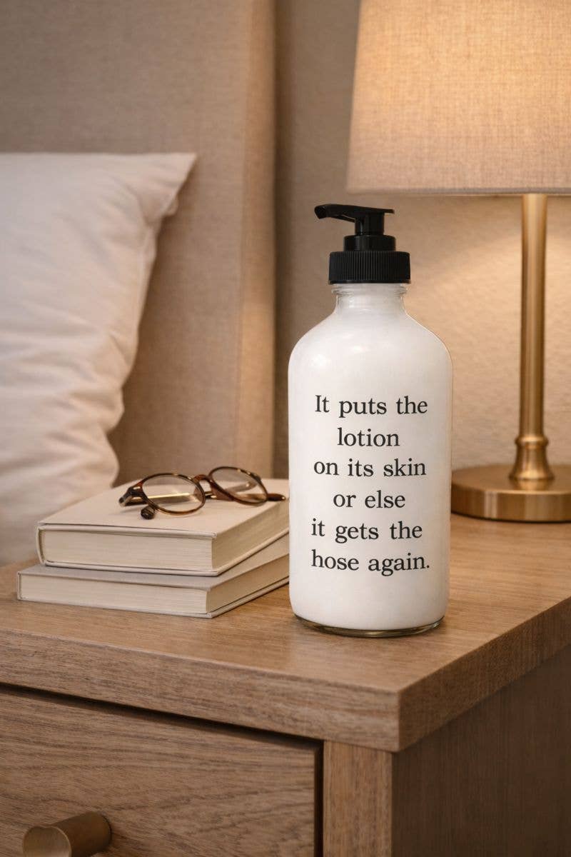 Buffalovely - Wholesale Hand Soap/Wash - It Puts the Lotion on Its Skin Glass Lotion Bottle1