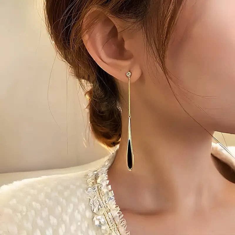 Huis Van Merken – Großhandel Ohrhänger – Goldene Tropfen-Quastenohrringe - Hypoallergen Edelstahl3