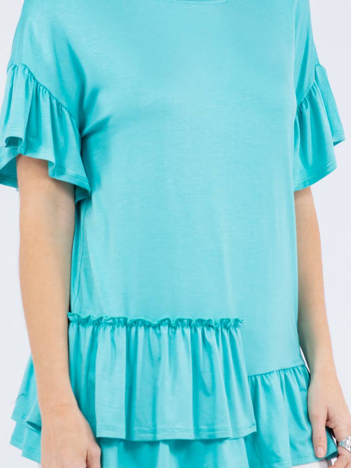 Celeste Clothing – Großhandel Tunika – Damen – ASYMMETRISCHES TOP IN ÜBERGRÖSSE MIT RÜSCHENÄRMELN -CT43825-PL11