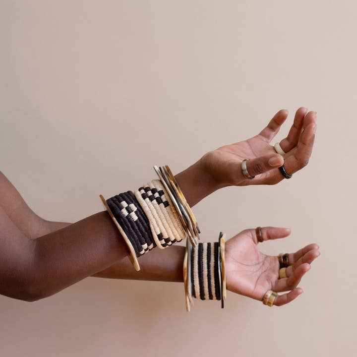 MAADILI COLLECTIVE - Wholesale Cocktail/Statement Ring - Simple Horn Ring4