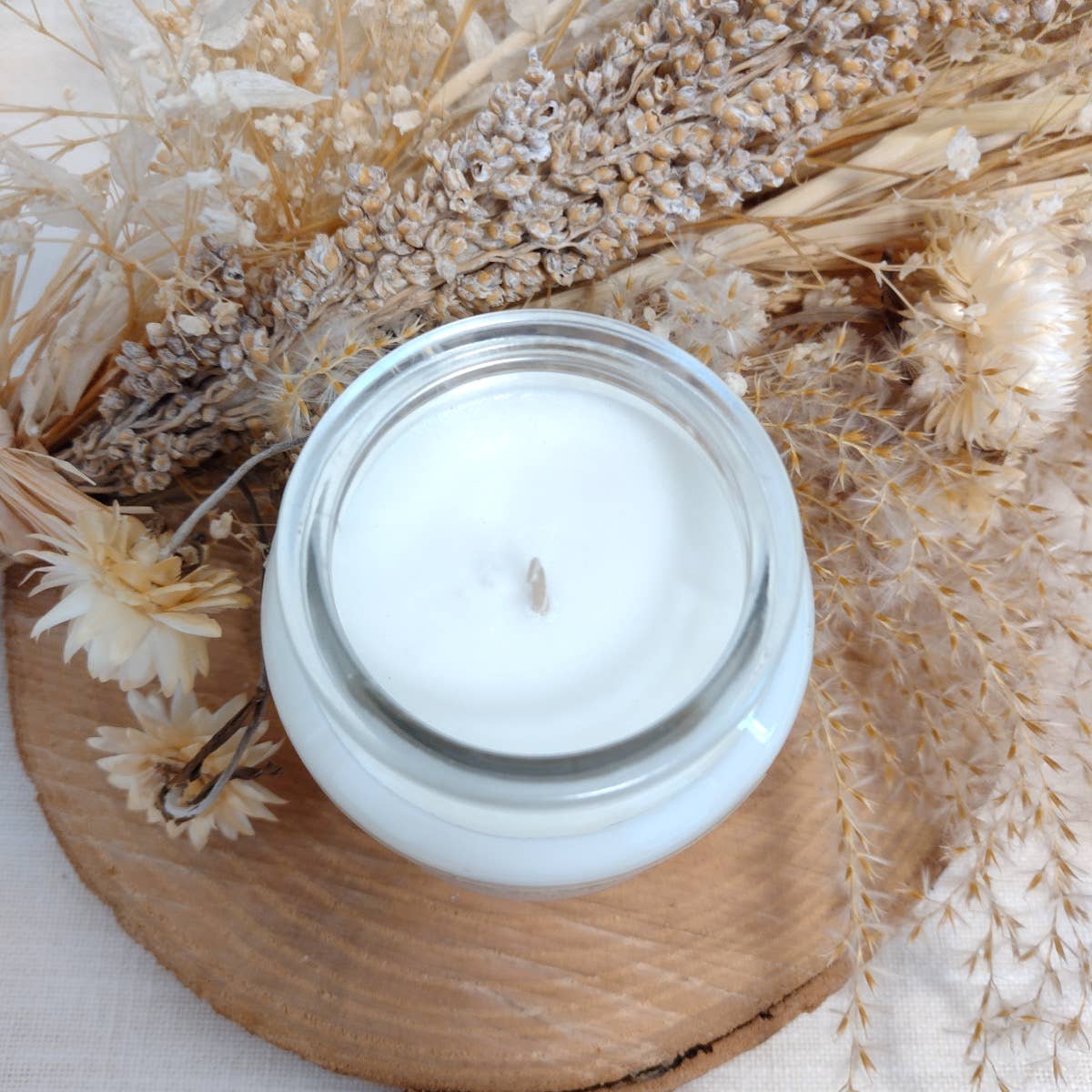 Ouistiti - Bougies et compagnie - Wholesale Jar/Filled Candle - Scented Candle Wood Fire - Vegetable Wax - 150 g1