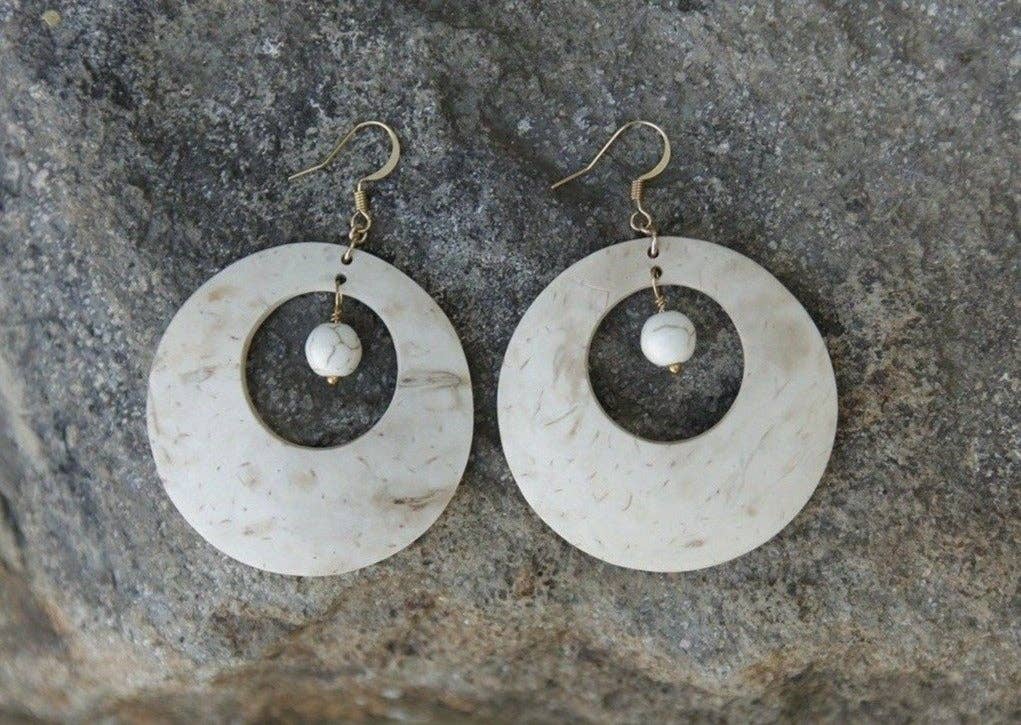 Coco & Souls - Wholesale Dangle Earrings - White Stone White Coconut Shell Earrings7
