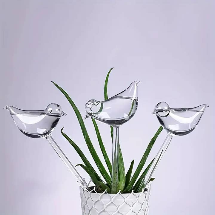 Magnifique Hearts - Wholesale Garden Tool - Bird Shaped Self Watering Bulbs: Watering Stakes for Plants2