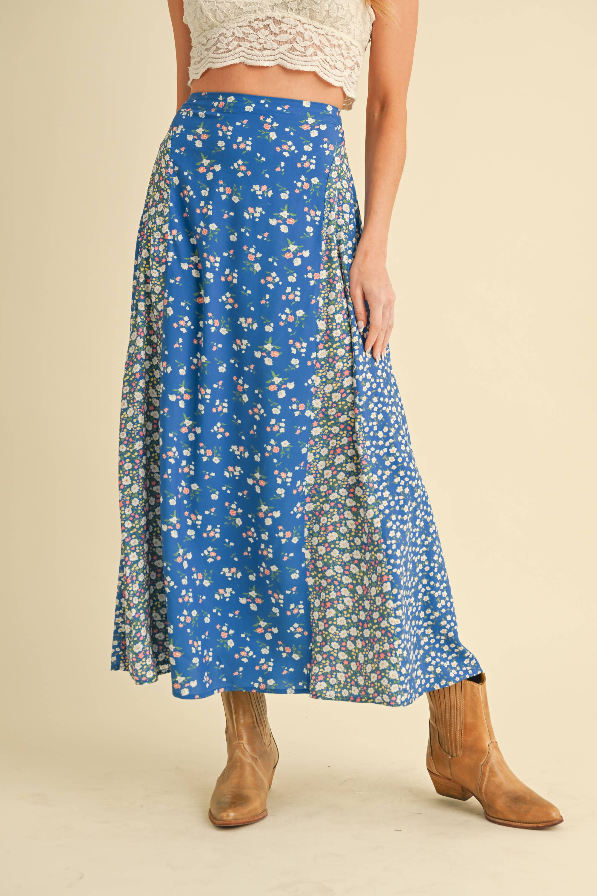 AEMI + CO - Wholesale Skirt - Women's - 745BK Melanie Skirt 146