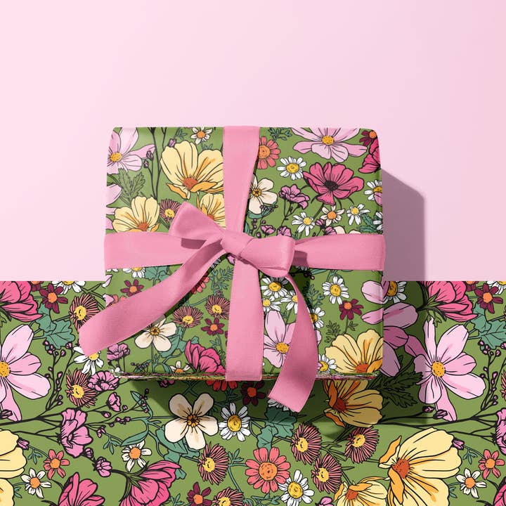Oh So Daisy - Wholesale Flat Wrap - SHE'S A WILDFLOWER FOREST GREEN GIFT WRAP SHEET