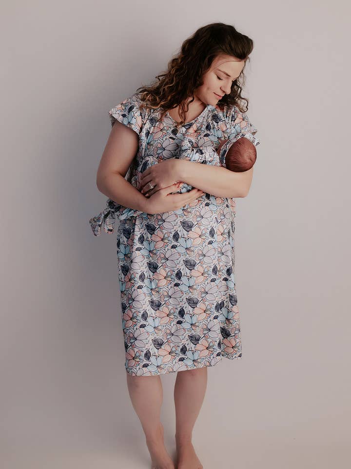 Three Little Tots - Wholesale Dress - Maternity - Flower Bloom Labor and Delivery/ Nursing Gown
