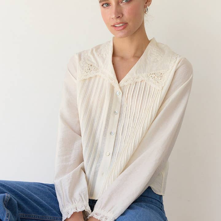 CREAM SAILOR PINTUCK BLOUSE - RT1102 for wholesale on Faire6
