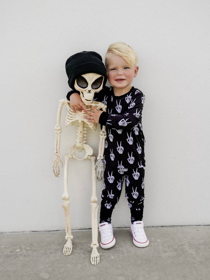 Little Rad Kid - Wholesale Sleepwear Set - Kids - ✌🏻 skelly | bamboo pajamas4