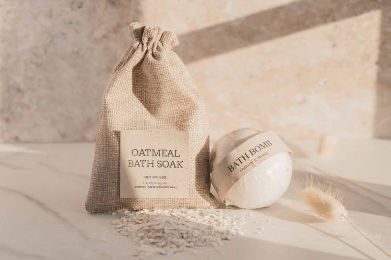 Hera By Hera Bath and Body – wholesale Bath & body set – Oatmeal Milk and Honey Bath Salts Bath bomb and Soap Set | Holiday Gift | Stocking Stuffer7