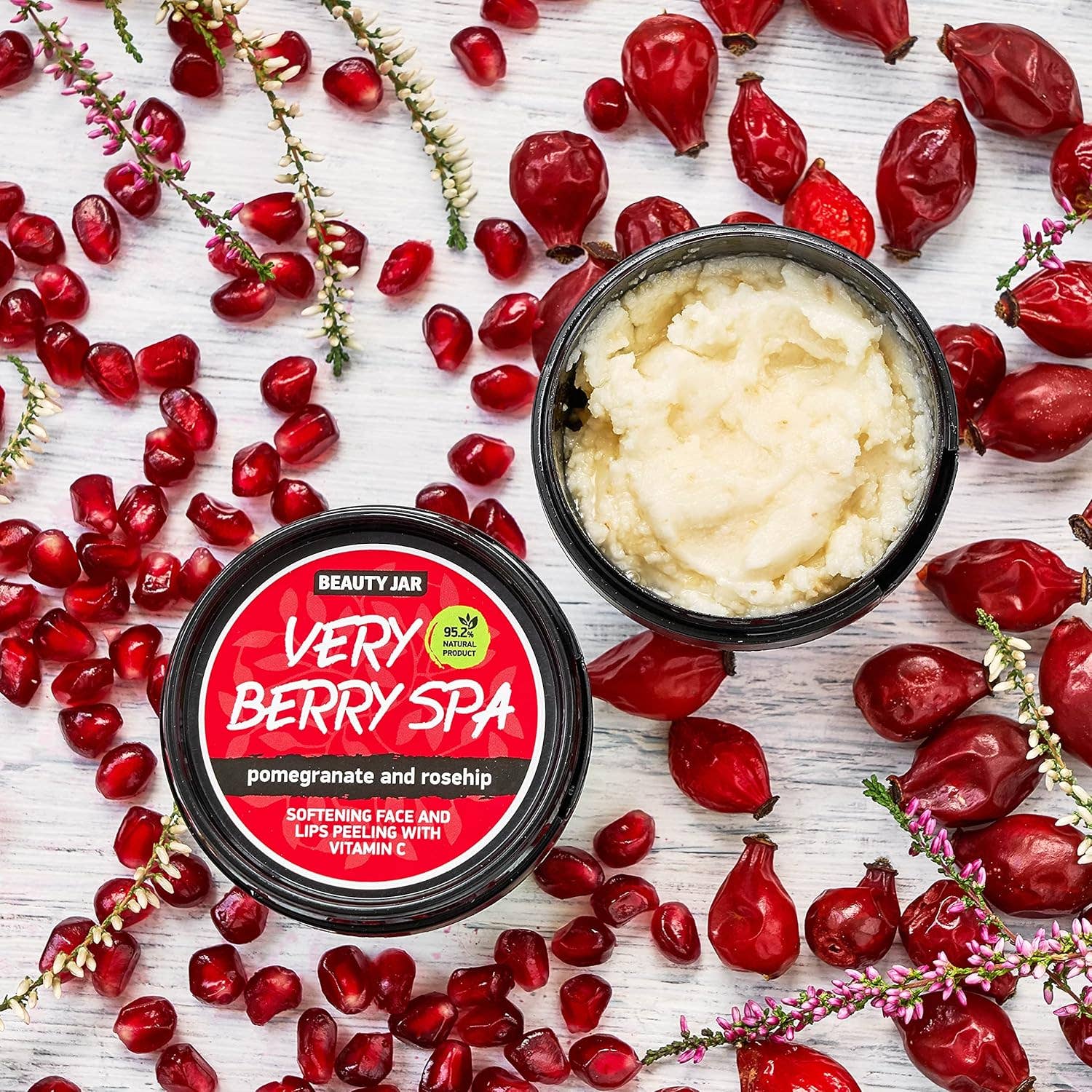 Beauty Pro – Großhandel Gesichtspeeling – Beauty Jar Gesichts- und Lippenpeeling Very Berry Spa 120 g1
